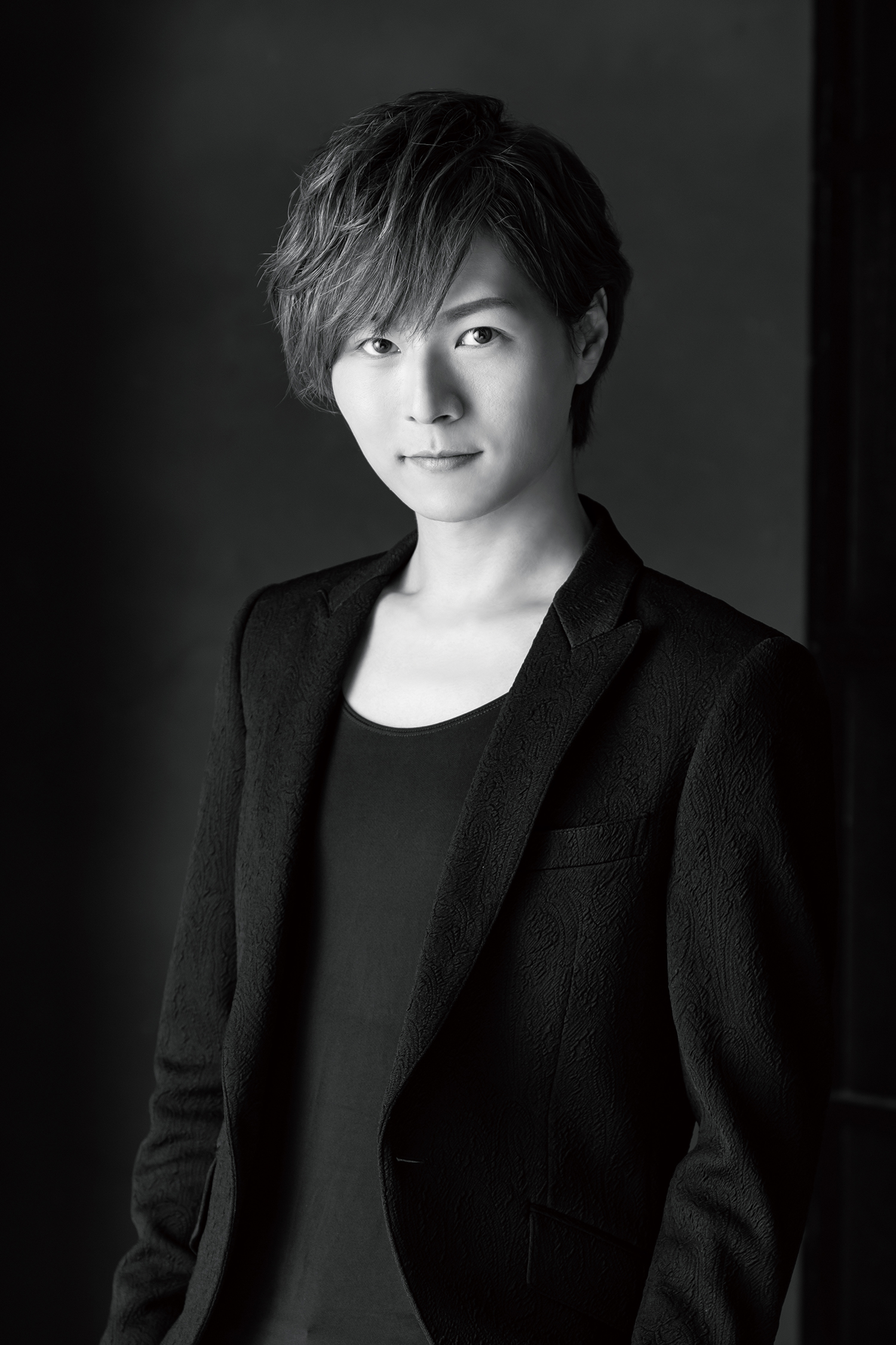 西尾周祐 オペラユニット THE LEGEND(ザ・レジェンド)